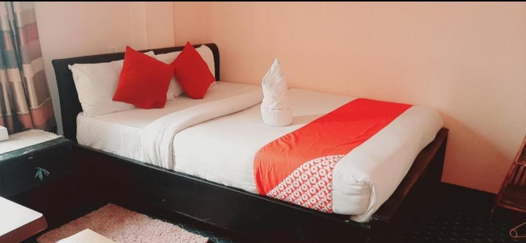 Hotel Lake N Yeti ポカラ 部屋 写真